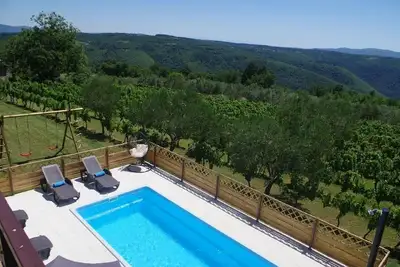 Image de Appartement de vacances Zminj pour 1 - 6 personnes avec 2 chambres à coucher - Maison mitoyenne