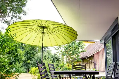 Image de Appartement neuf avec grandil terrasse Ă Kressbronn, exclusivement et directement au bord du lac