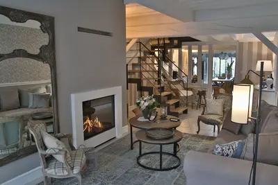 Image de 78 High Street. . . véritable bijou pour 6 personnes au coeur de Honfleur