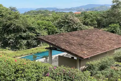 Image de Magnifique condo de 2 chambres avec vue imprenable sur l'océan Pacifique