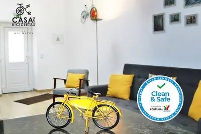 Image de Maison de ville au centre ville - Bike House