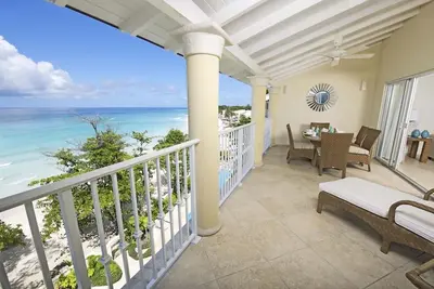 Image de Condo moderne en bord de mer avec piscine - Sapphire Beach 509 (2 lits)