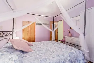 Image de Bel appartement lumineux situé au premier étage d'un immeuble