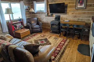 Image de Log Cabin Sleeps 2-7 Base of Beartooth Mtn Near Cody Wy & Yellowstone Natl Park