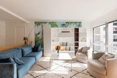 Image de Maison 4br lumineuse et artistique dans le 15ème, près de la Seine, par Veeve