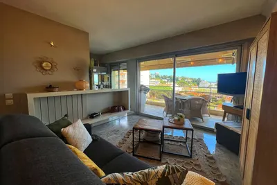 Image de Roses, appartement avec chambre, terrasse et parking