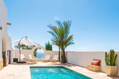 Image de Vient D'Ajouter! Villa PRIVÉE Avec Vue Imprenable Sur La Mer À 150 m De La Plage