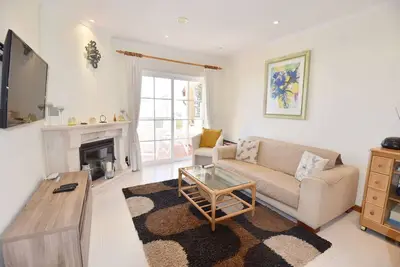 Image de Deux chambres avec vue sur la mer et la paix