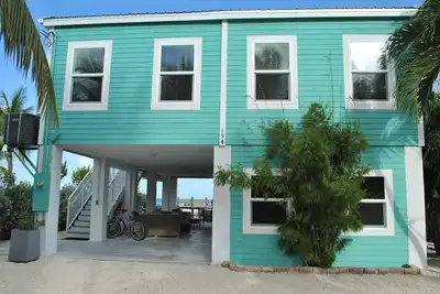 Image de Superbe maison de 3 chambres Bayfront - 194 Airstream Lane