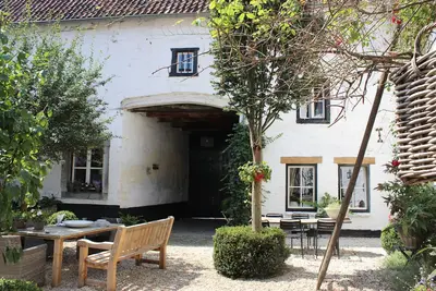 Image de Près Maastricht Maison confortable et historique, 7 chambres, 7 salles de bains