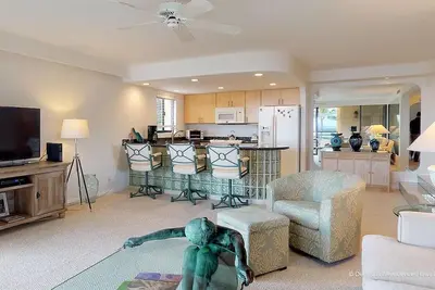 Image de Condo idyllique en bord de mer, accès facile à la plage de Polo