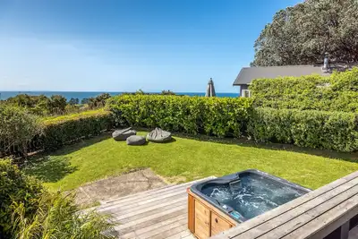 Image de Palm Beach Panorama - Maison de vacances familiale idéale avec piscine thermale!