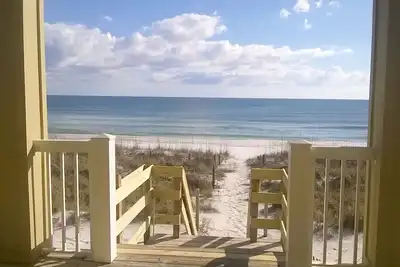 Image de Front De Mer Et Belle. ACCÈS À La Plage PRIVÉE, Vues Sans Fin De La Plage PRIVÉE