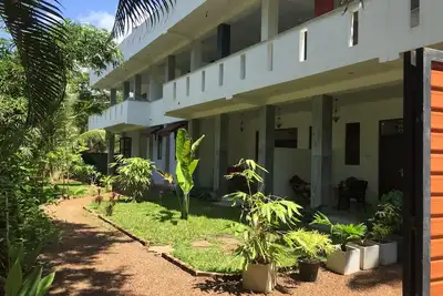 Image de Villa Suite 4-6 Pers Hikkaduwa -2 Deluxes rooms with balcony+Ac-Beach 50m