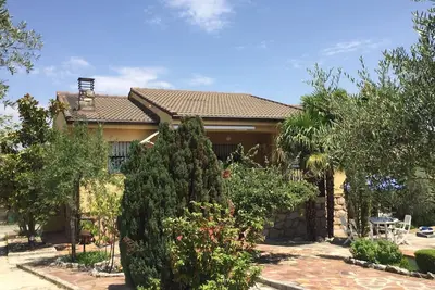 Image de Belle villa dans les montagnes du nord de Madrid