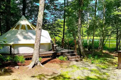 Image de Nature Lovers Paradise welcomes you! Glamping tent near Acadia National Park!