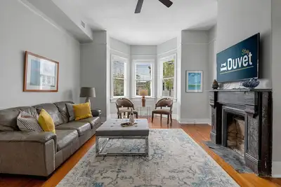 Image de Résidence historique rénovée au cœur de la Dtn