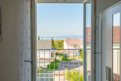 Sunny Beach Home Zoric, maison moderne à deux étages confortable et moderne-umeneeu