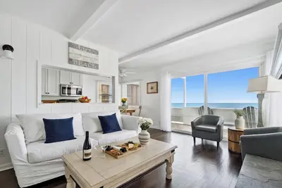 Image de Malibu Carbon Beach Oceanfront Suite Two