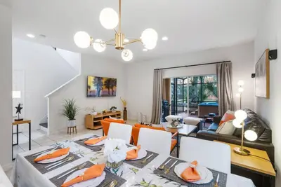 Image de Regal Oaks 4bd / 3. 5ba Profitez de Disney et de la vieille ville