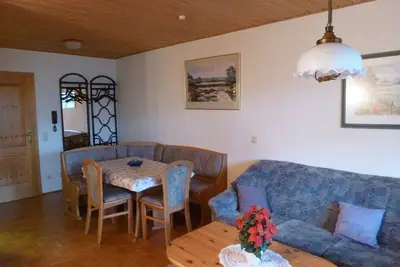 Image de Ruhige und gemütliche Ferienwohnung (64qm) mit Balkon