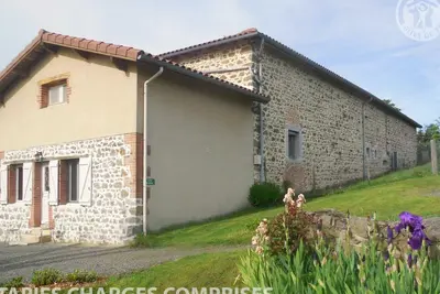 Image de Gîte rustique avec cheminée, jardin et wifi