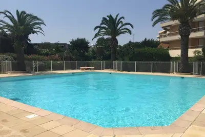 Image de Fréjus plage T2, piscine, parking, plages à 200m