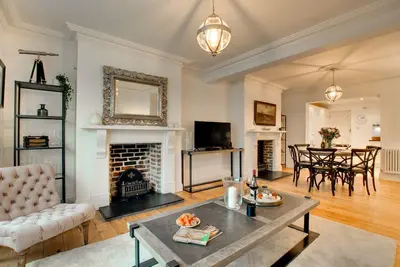 Image de Waters Reach - Trois Chambres Maison, Couchages 6