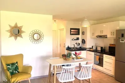 Les pieds dans l'eau