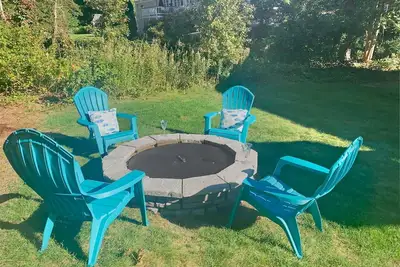 Image de La perle de la plage! 5 personnes. Un demi-mile de Ridgevale Beach. Ac central et WiFi gratuit aussi!