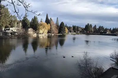 Image de Une maison zen privée, des vues panoramiques, super cool! Détente totale pour vous.