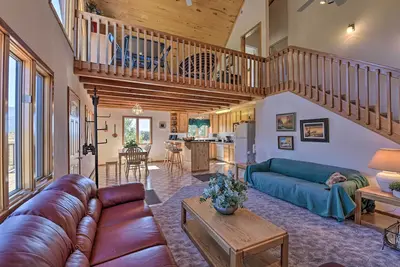 Image de Nouveau! Mountain-View Home 13 À ski dans la rivière Rouge!