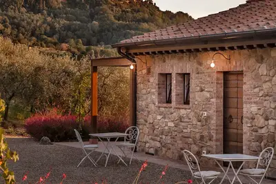 Image de chalet de luxe piscine partagée-vue sur le paysage unique