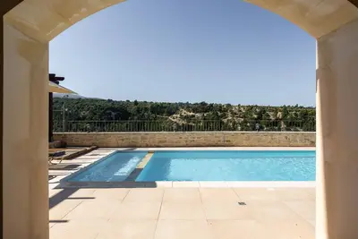 Image de Ilys Home, retraite de pays! À distance de marche des commodités!