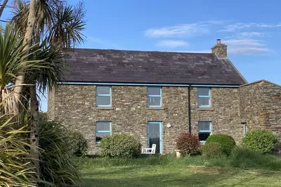 Image de Maison d'artiste avec vue fantastique sur la mer
