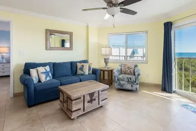 Image de Superbe suite de deux chambres au dernier étage avec vue sur l'océan