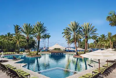 Image de Westin St. Villa au bord de la piscine avec studio au bord de la mer au coucher du soleil (1511)