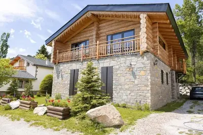 Image de Chalet fustes grand confort 180 m2 / Bolquere / - de 2 km des pistes de ski