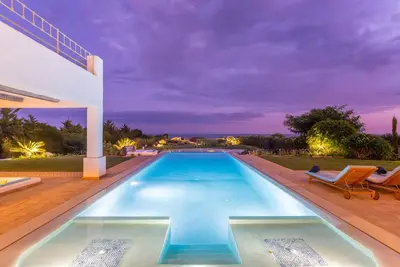 Image de Villa face à l'océan exceptionnelle et exclusive près de Burgau, 10 personnes