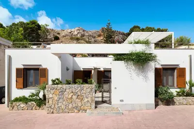 Image de Cosy home just a stone’s throw away from San Vito Lo Capo’s lovely sandy beach