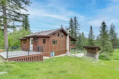 Image de Nouveau! Kootenai Forest Home: divertissement en plein air!