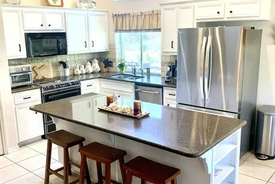 Image de Très bien situé et l'un des quartiers les plus \"chauds\" d'Austin!