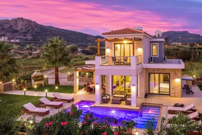 Image de Villa Alexandros - Superbe villa Ă 200m de la plage et des restaurants