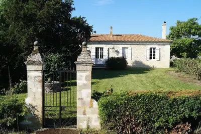 Image de Maison pour 10 personnes avec 140m² à Bégadan (125645)