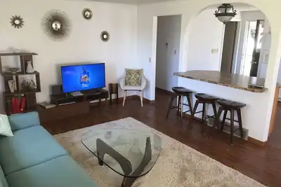 Image de 3 Bedroom 2 Bath W/2 car garage next to DanWalt Gardens