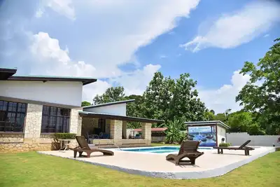 Image de Villa 5 Chambres en Bord de Mer
