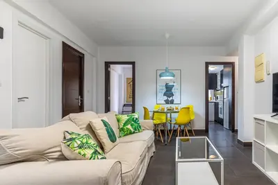 Image de Homeabout La Merced Penthouse 38 (2br 2bt)