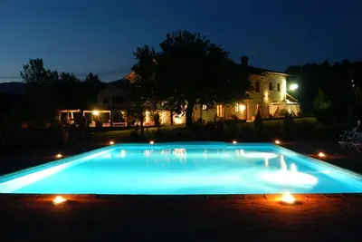 Image de Maison de vacances privée avec climatisation, piscine privée, Wifi, Tv, animaux admis, parking