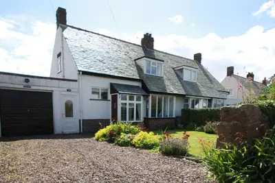 Image de Crumstone - Trois Chambres Maison, Couchages 6