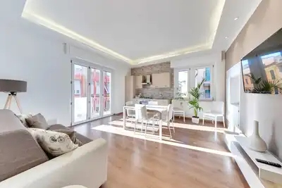 Image de Maison à Centro al mare avec balcon